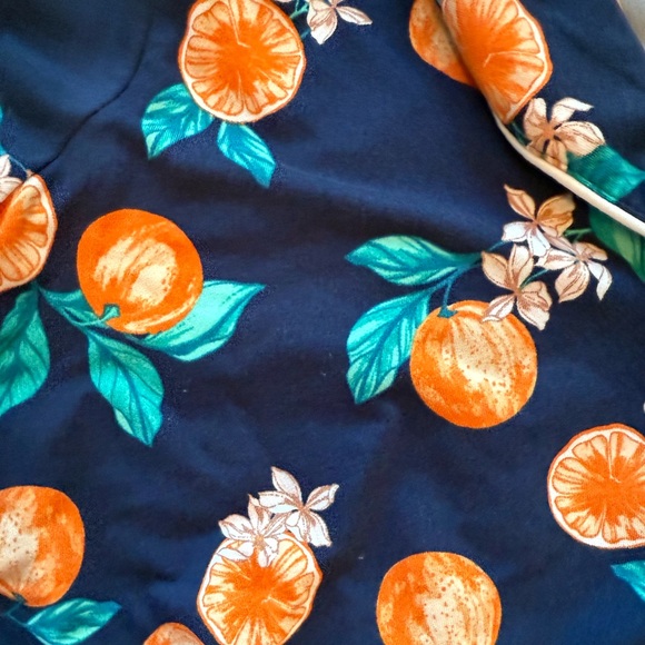 Set of 2 Joyspun brand pajamas women’s size medium. - Picture 4 of 7